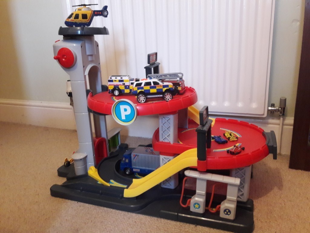 mothercare toy garage